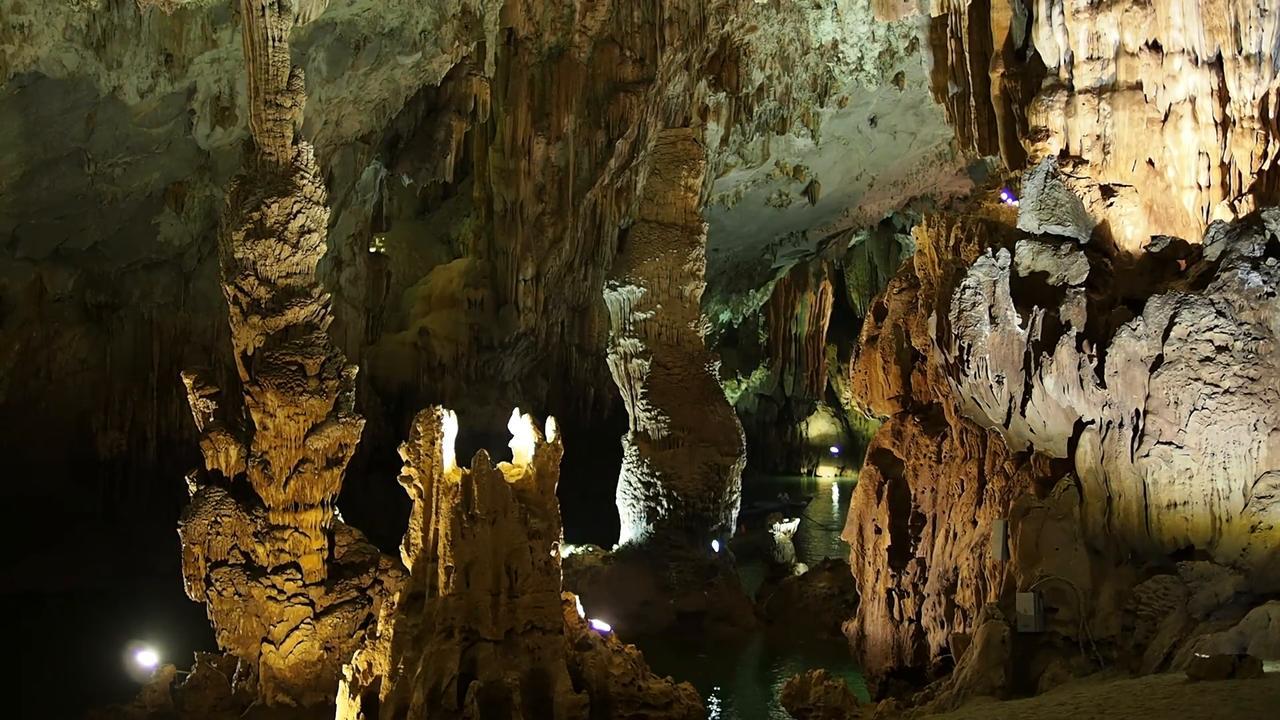 Gold Plus Hotel Phong Nha Exteriér fotografie